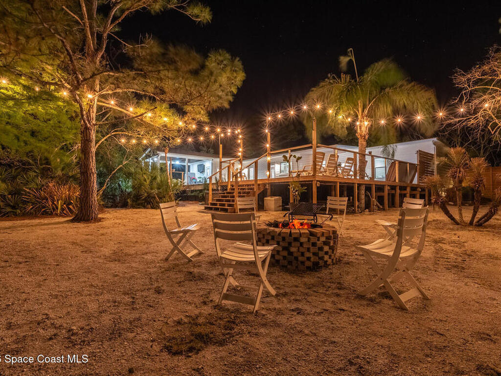 4160 Hidden Lakes Drive, Mims, FL 32754