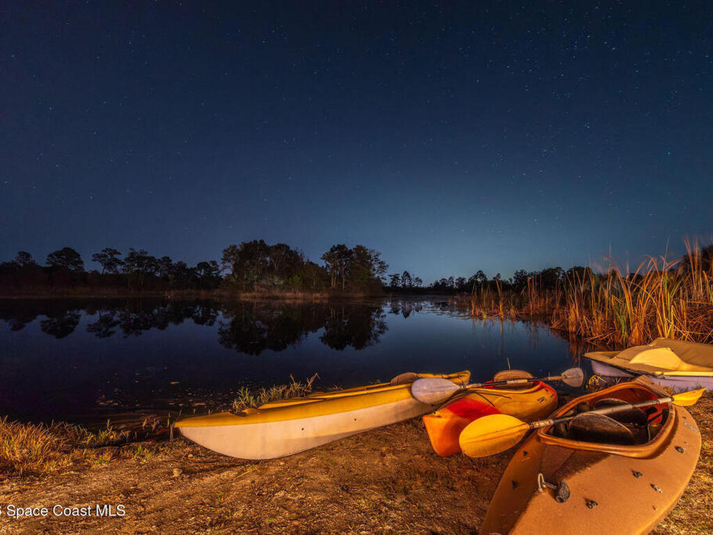 4160 Hidden Lakes Drive, Mims, FL 32754