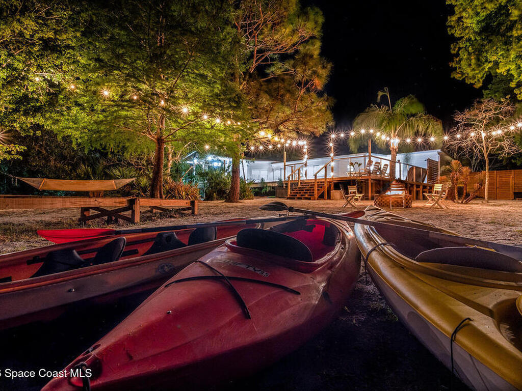 4160 Hidden Lakes Drive, Mims, FL 32754