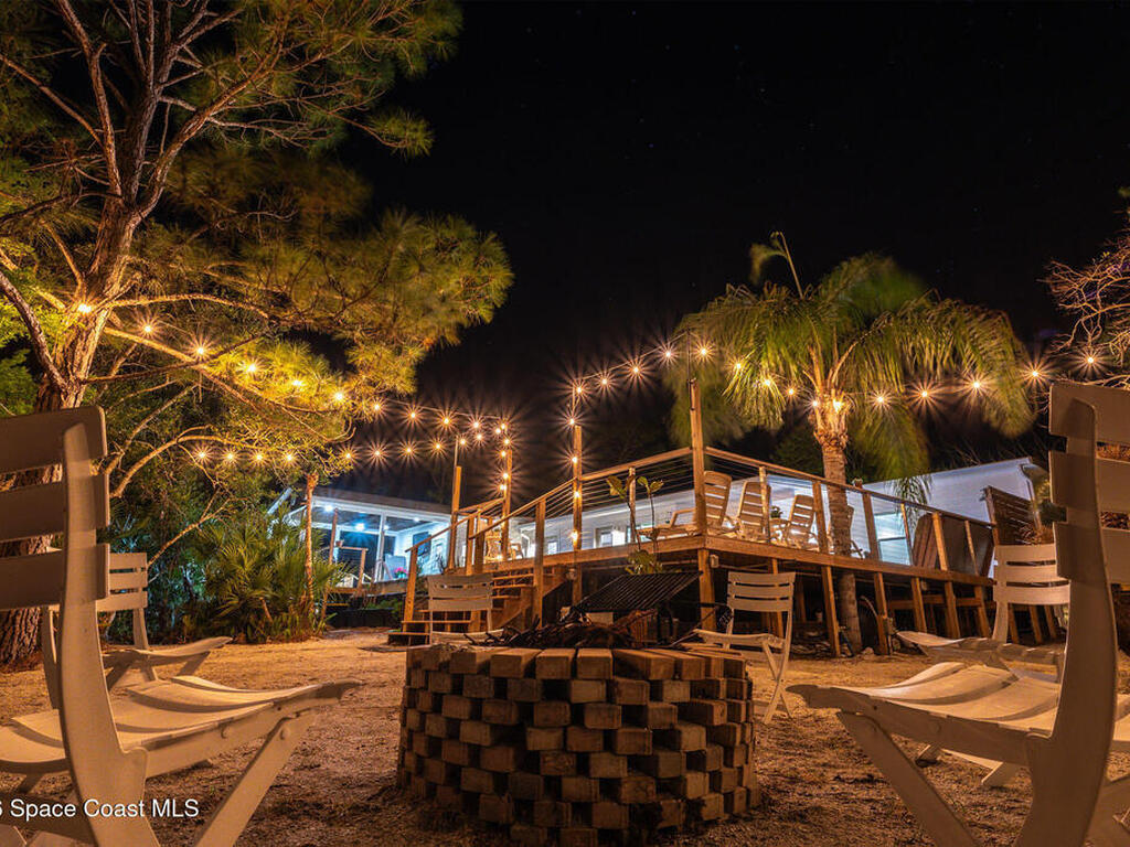 4160 Hidden Lakes Drive, Mims, FL 32754