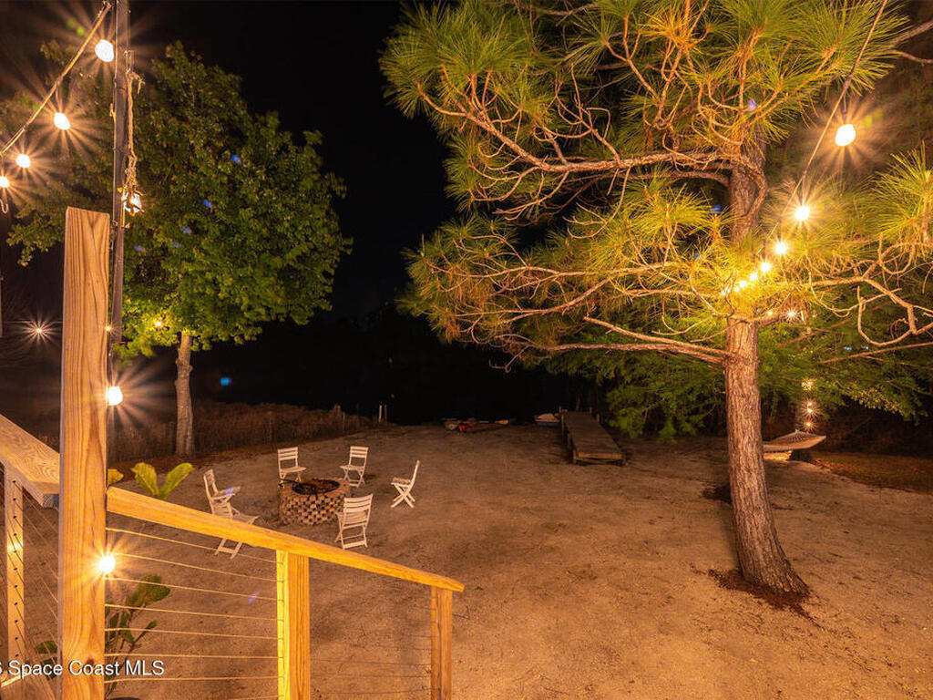 4160 Hidden Lakes Drive, Mims, FL 32754