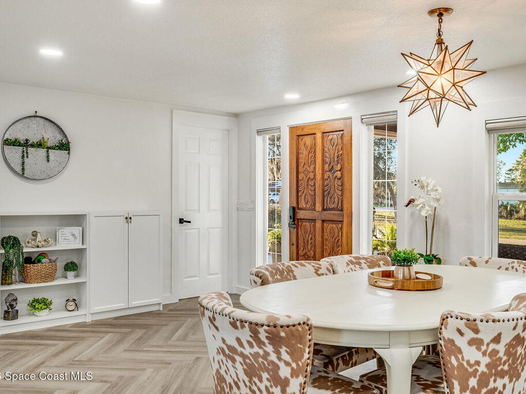 4160 Hidden Lakes Drive, Mims, FL 32754