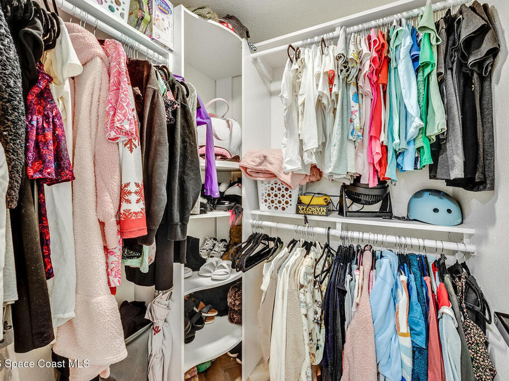 4160 Hidden Lakes Drive, Mims, FL 32754