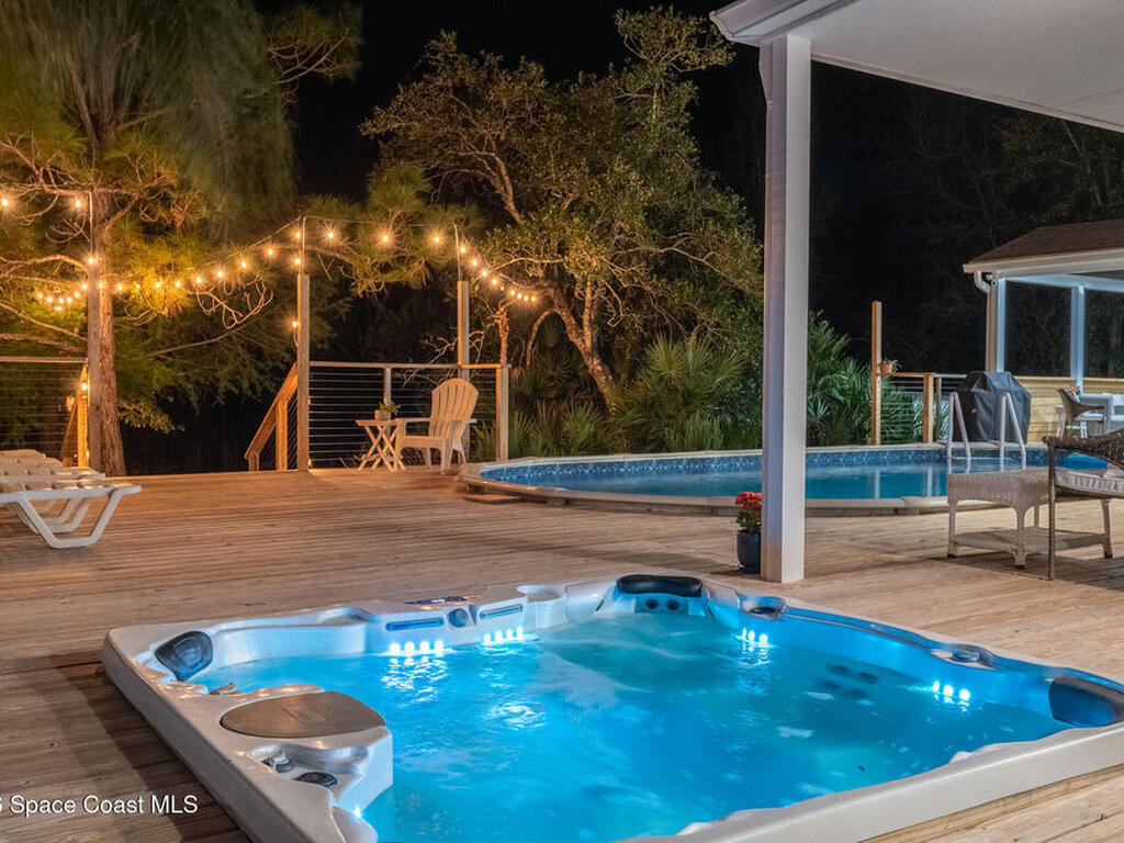 4160 Hidden Lakes Drive, Mims, FL 32754