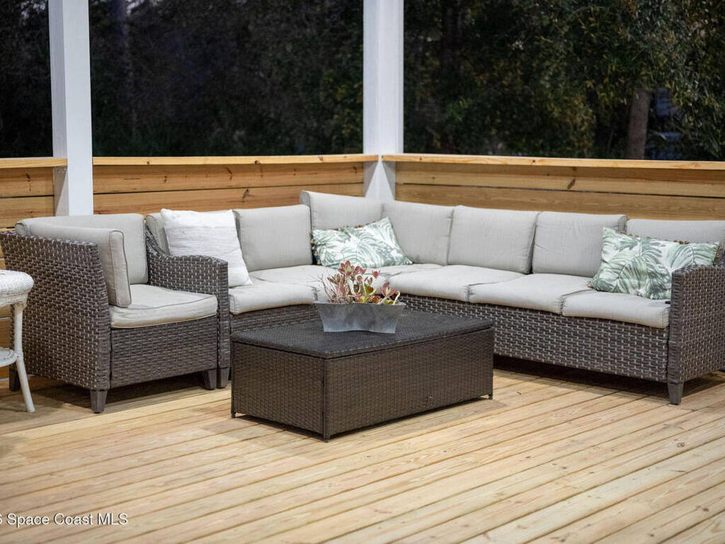 4160 Hidden Lakes Drive, Mims, FL 32754