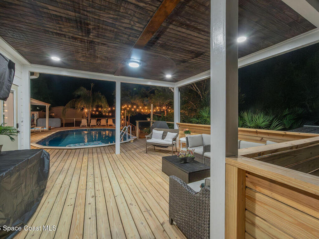 4160 Hidden Lakes Drive, Mims, FL 32754