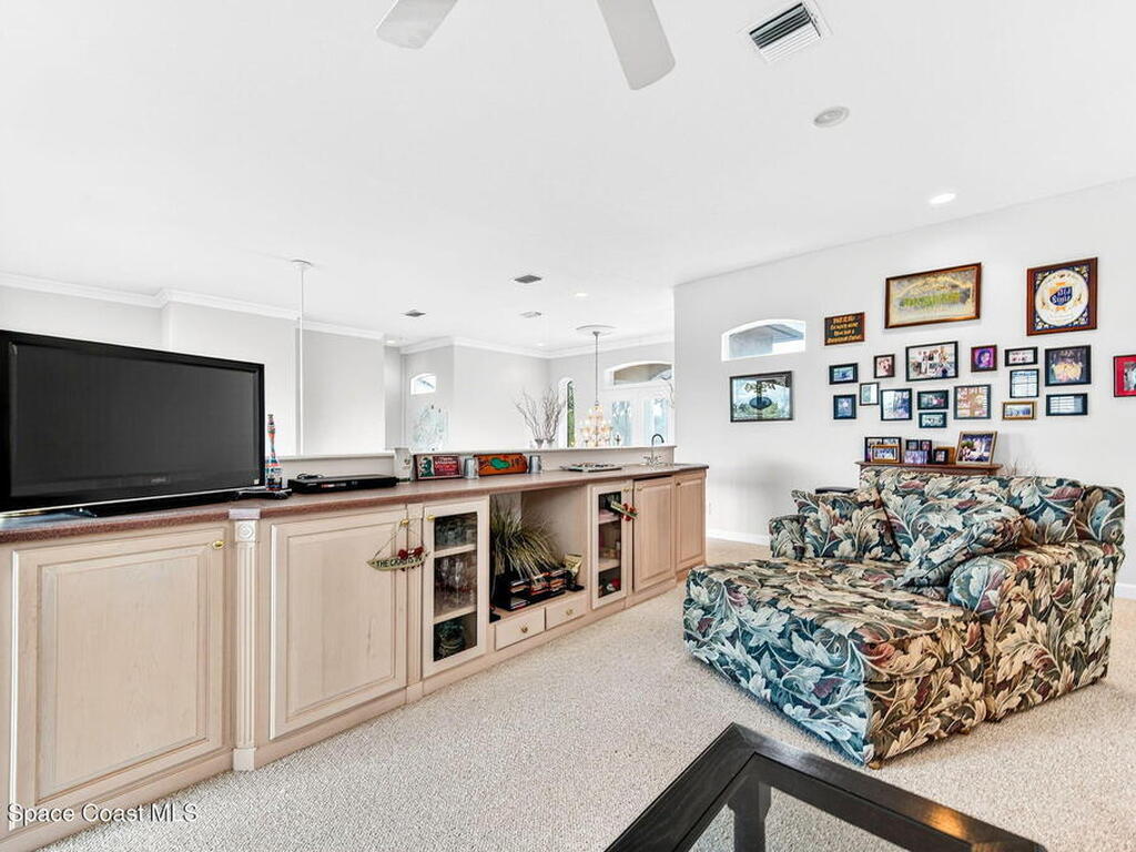 340 Newport Drive, Indialantic, FL 32903