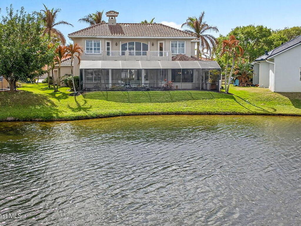 340 Newport Drive, Indialantic, FL 32903