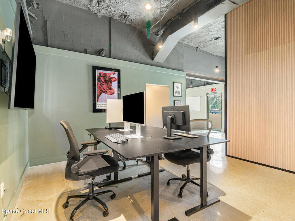 1917 S Harbor City Boulevard, Melbourne, FL 32901