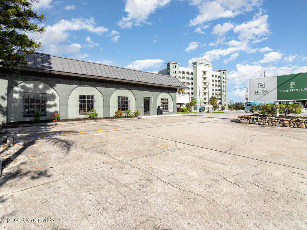 1917 S Harbor City Boulevard, Melbourne, FL 32901