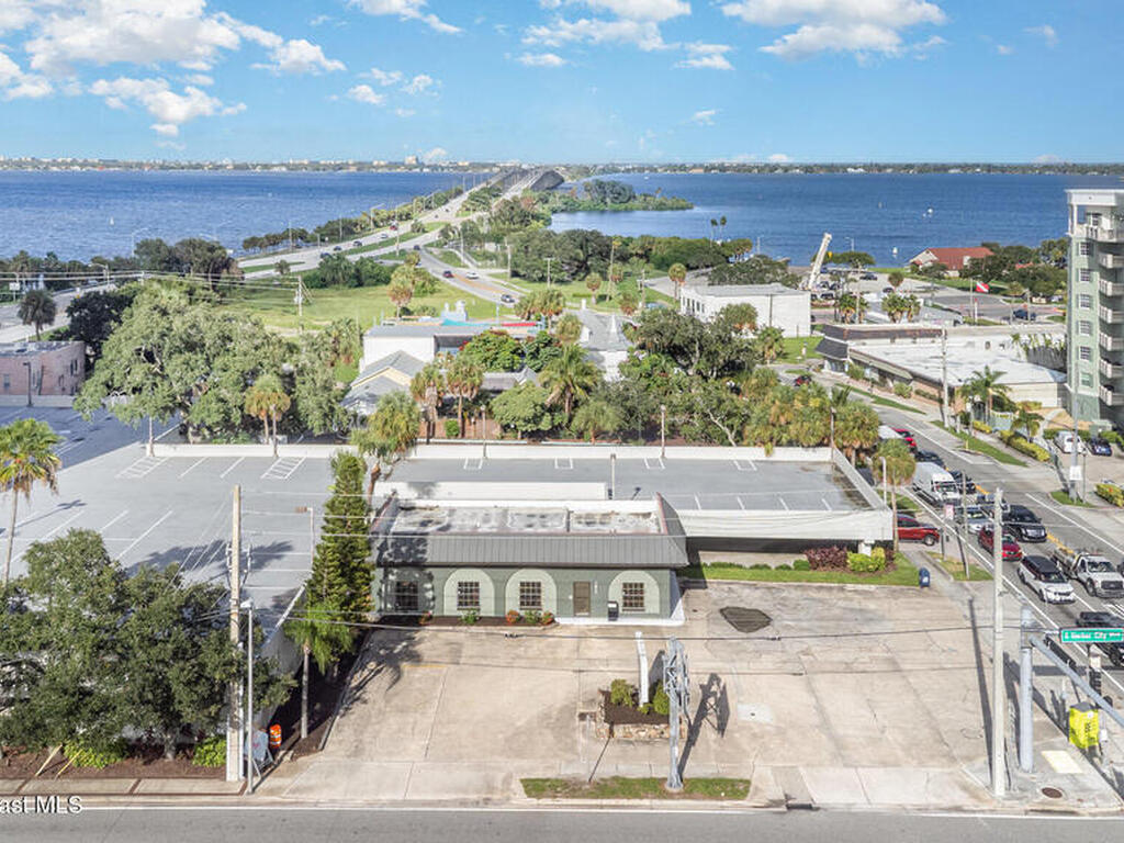 1917 S Harbor City Boulevard, Melbourne, FL 32901