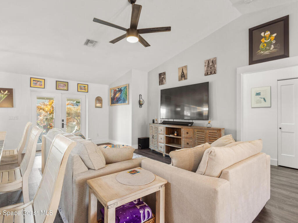 615 19th Street, Vero Beach, FL 32962