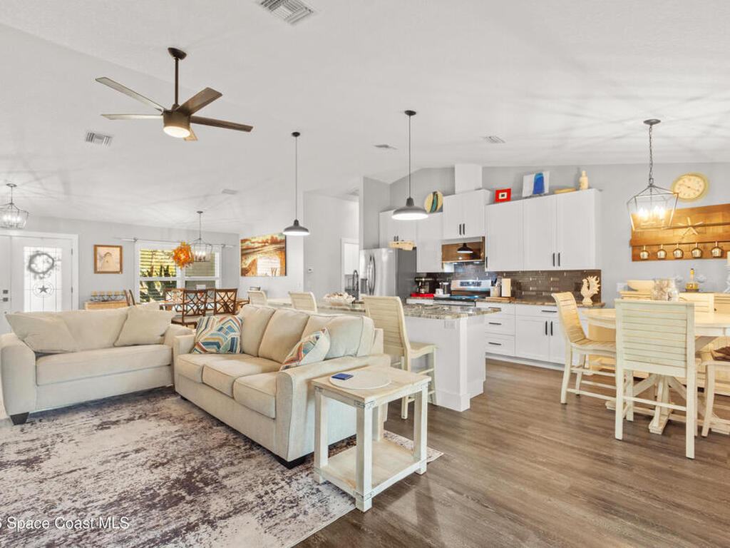 615 19th Street, Vero Beach, FL 32962