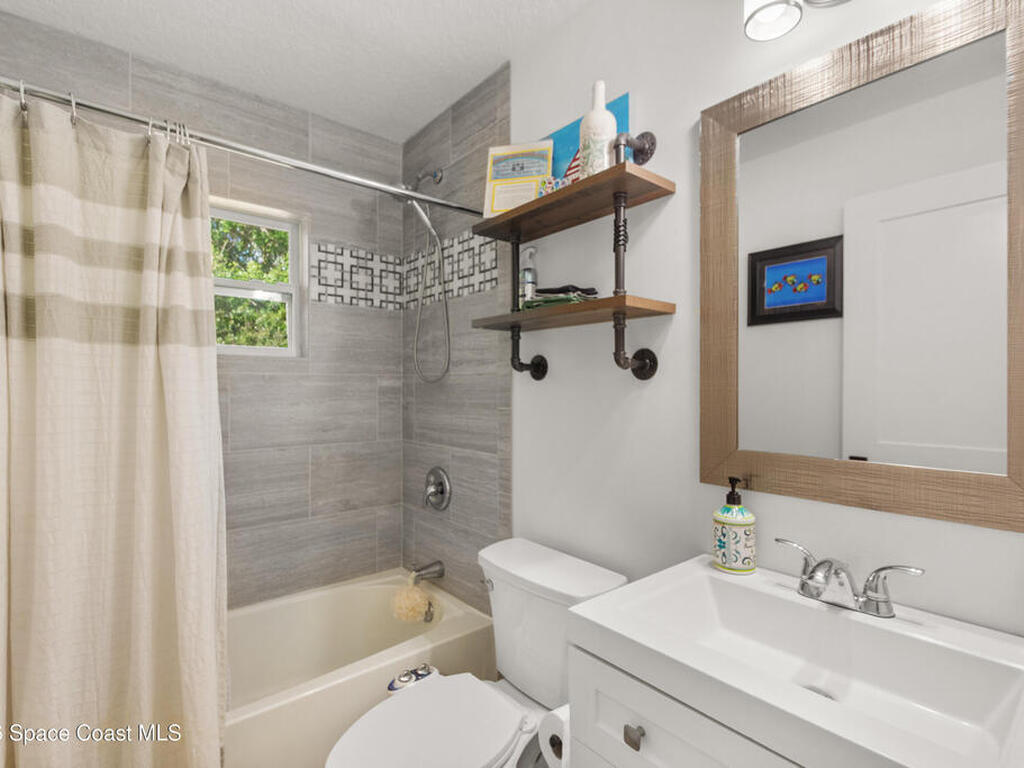 615 19th Street, Vero Beach, FL 32962