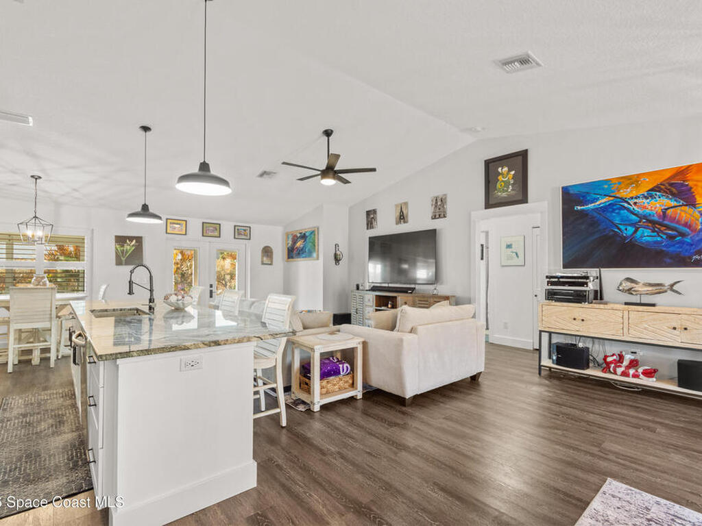 615 19th Street, Vero Beach, FL 32962