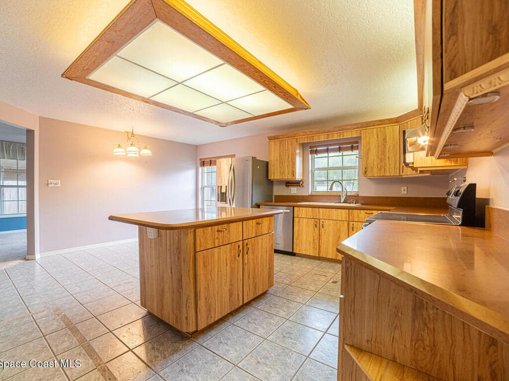 4765 Curtis Boulevard, Cocoa, FL 32927