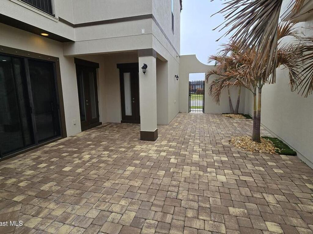 8416 Lyside Drive, Melbourne, FL 32940