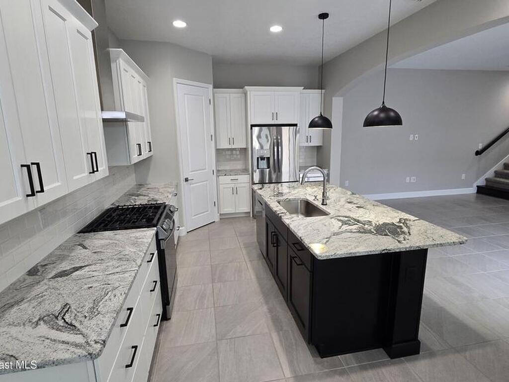 8416 Lyside Drive, Melbourne, FL 32940