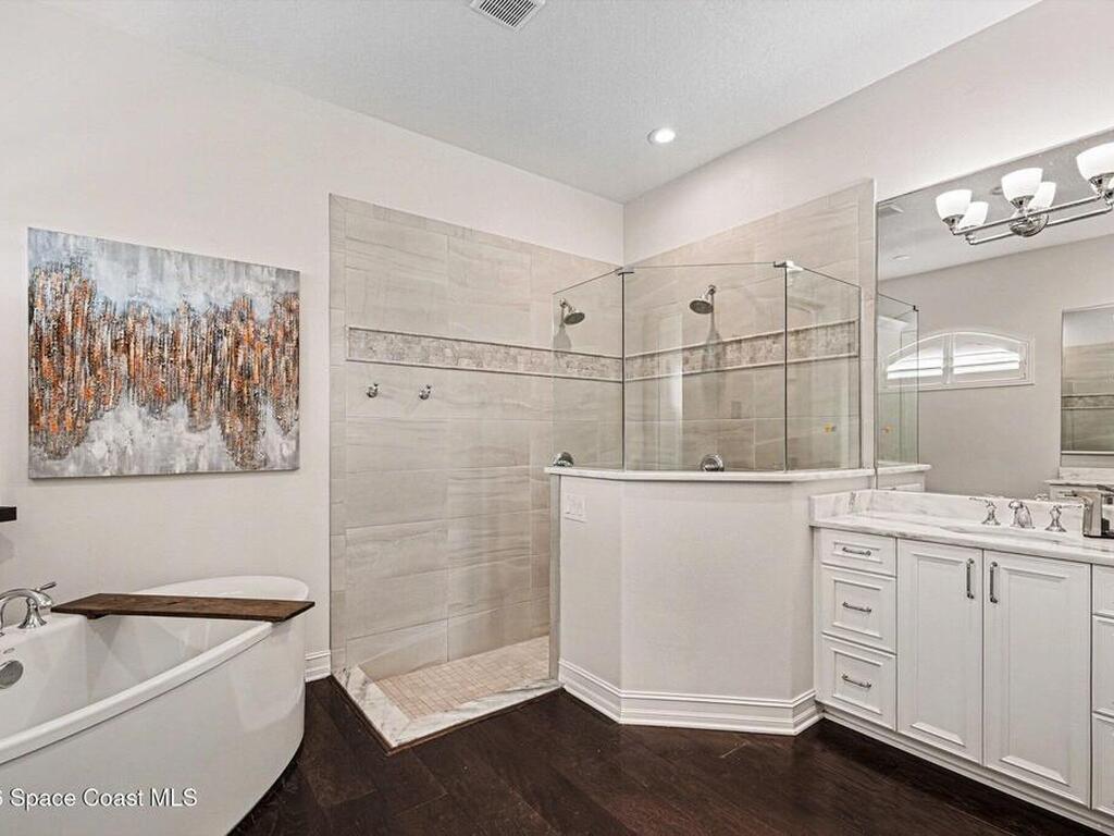 2882 Emeldi Lane, Melbourne, FL 32940