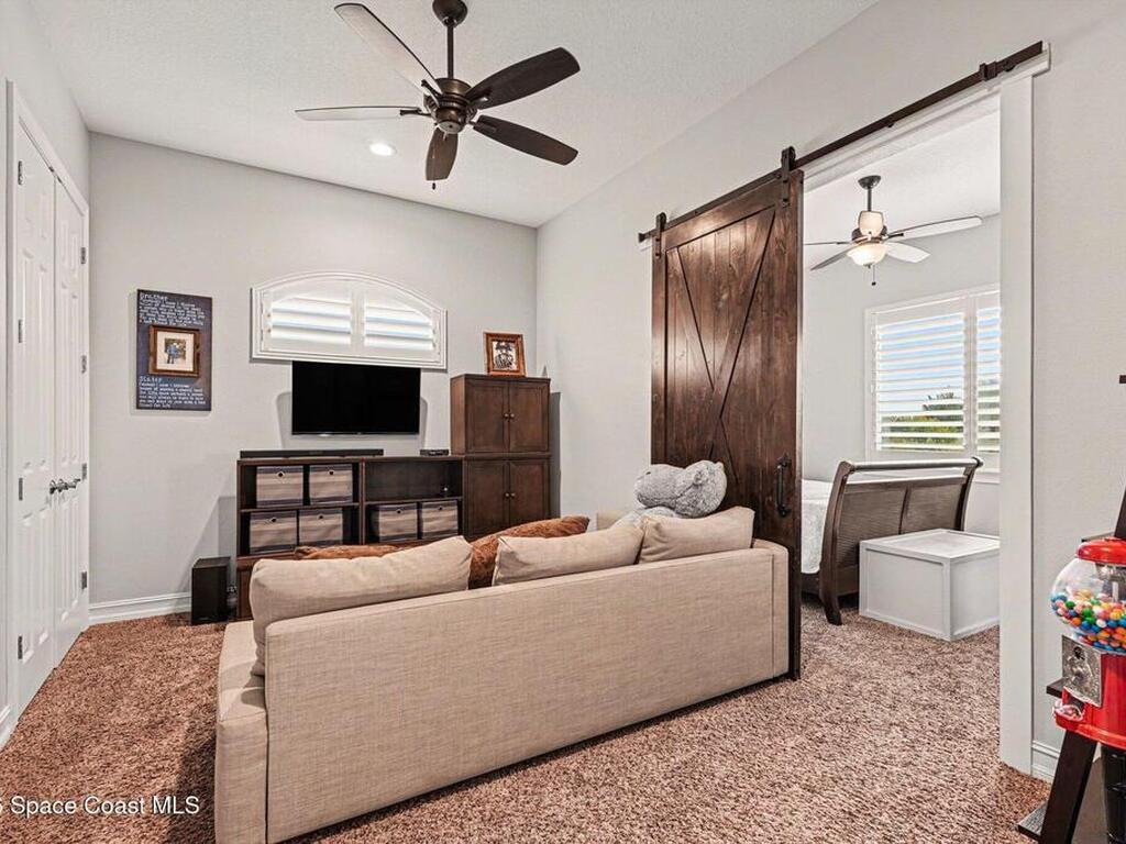 2882 Emeldi Lane, Melbourne, FL 32940