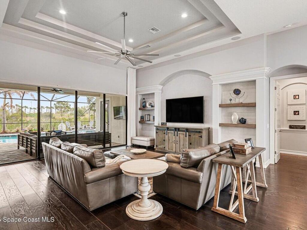 2882 Emeldi Lane, Melbourne, FL 32940