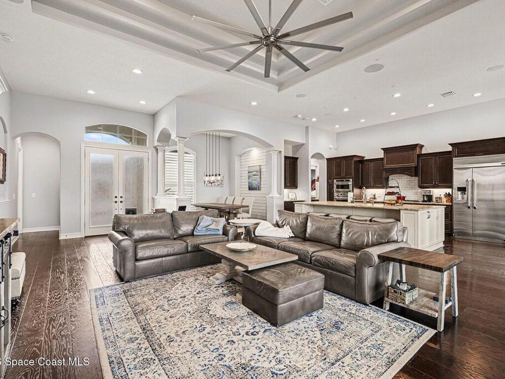 2882 Emeldi Lane, Melbourne, FL 32940