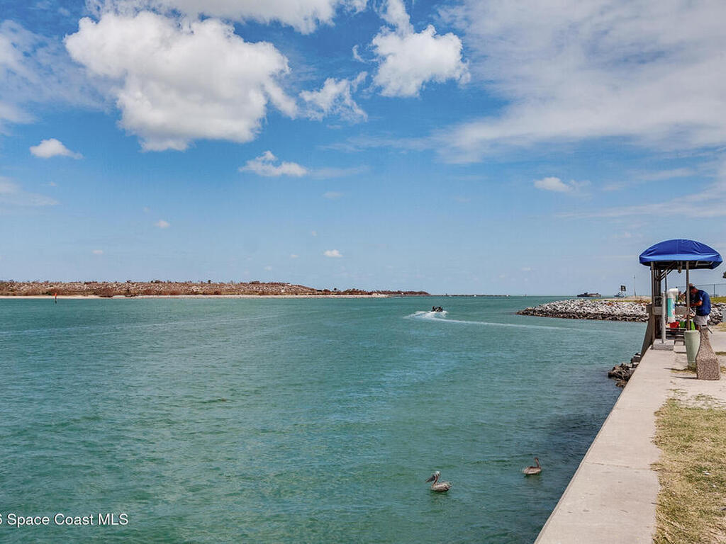 397 Harbor Drive, Cape Canaveral, FL 32920