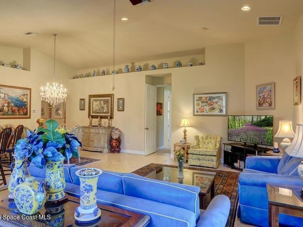 5561 57th Way, Vero Beach, FL 32967