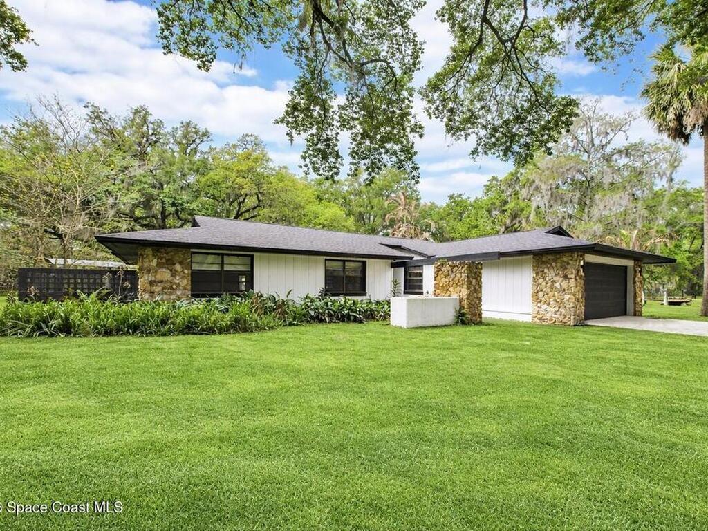 5374 Crooked Oak Circle, St. Cloud, FL 34771