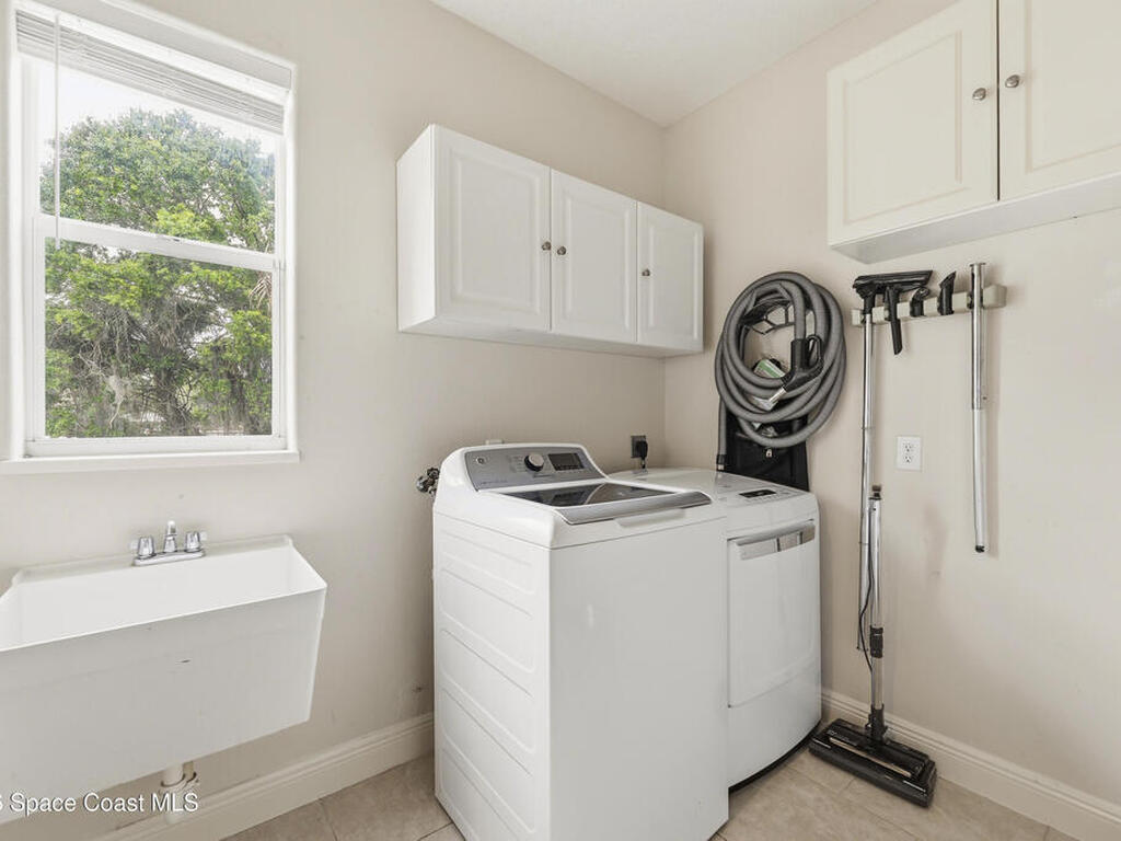 2300 Duncil Lane, Malabar, FL 32950