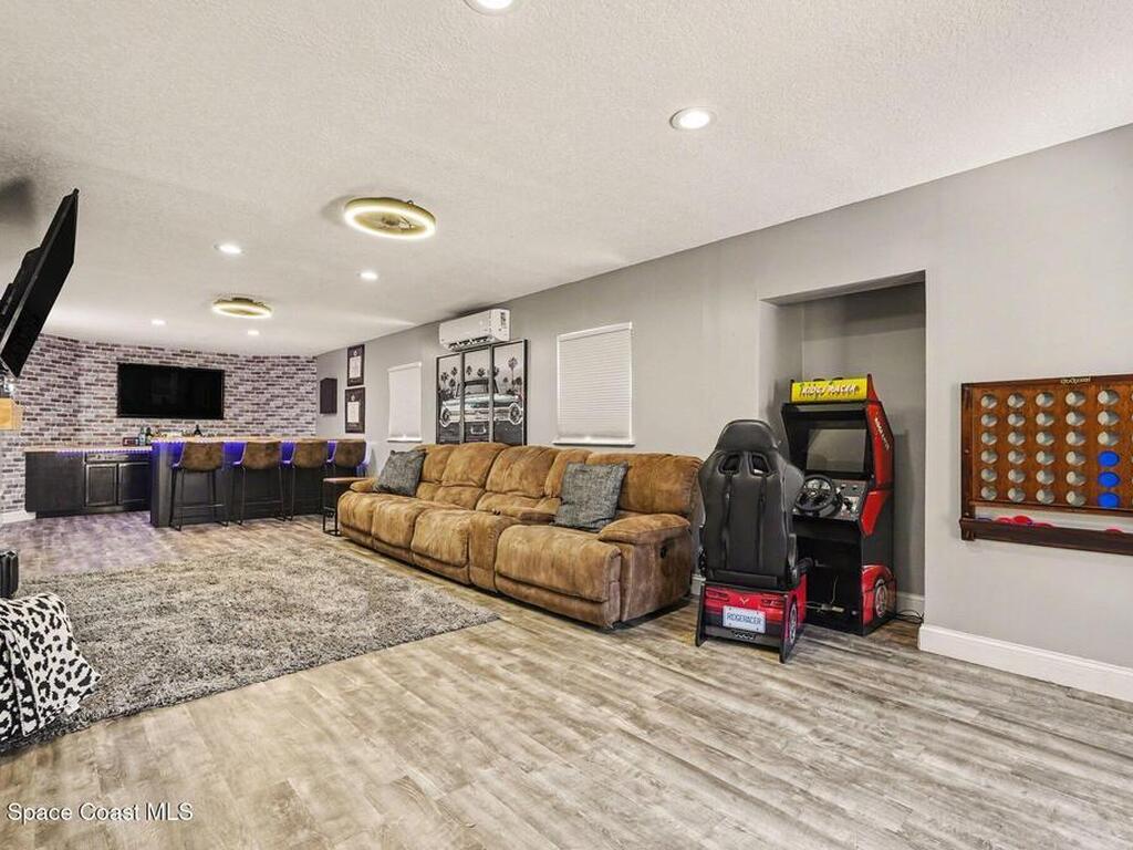 974 Citrus Avenue, Palm Bay, FL 32905