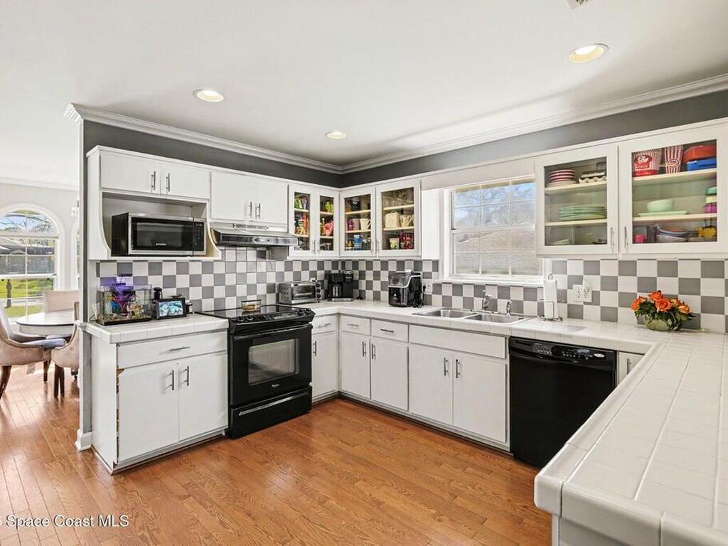 974 Citrus Avenue, Palm Bay, FL 32905