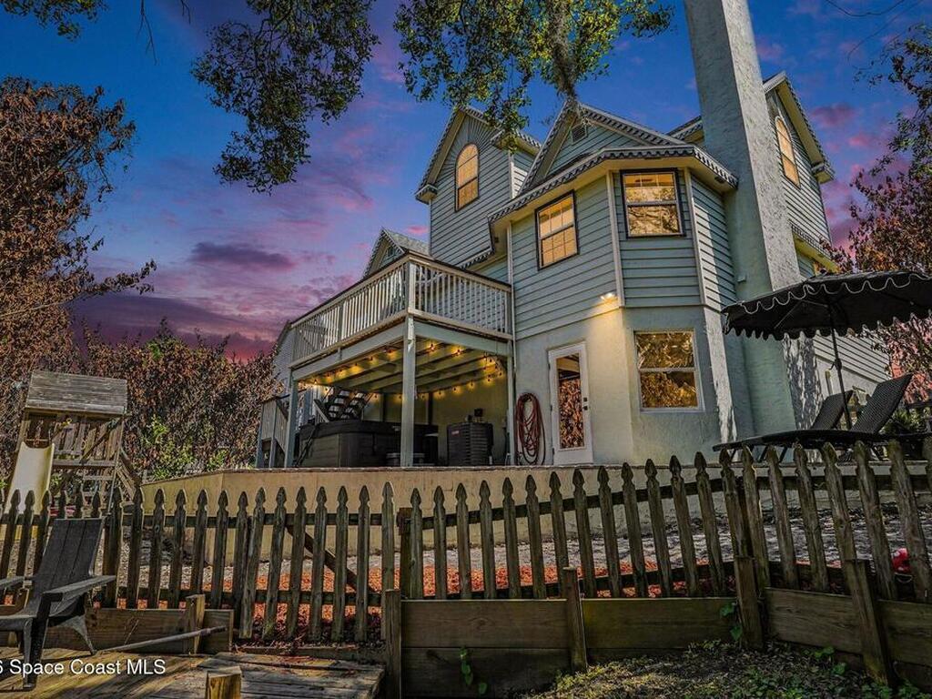 974 Citrus Avenue, Palm Bay, FL 32905