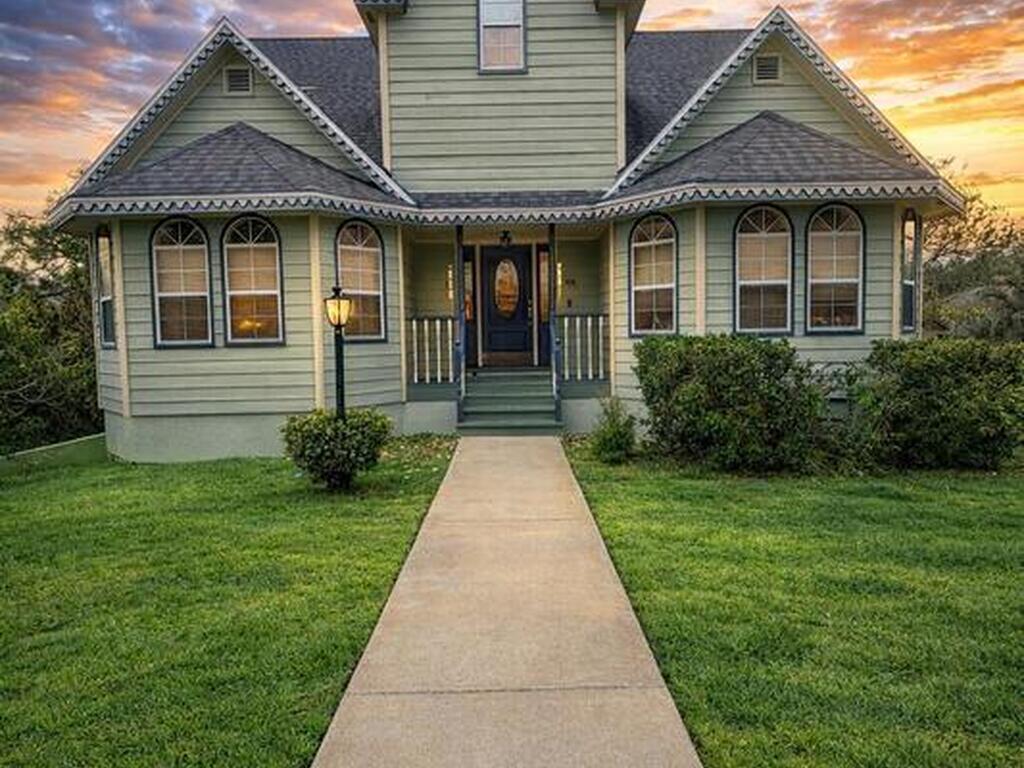 974 Citrus Avenue, Palm Bay, FL 32905