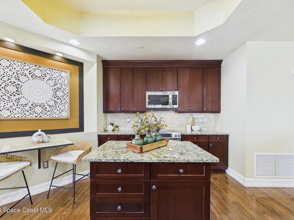 15 N Indian River Drive, Cocoa, FL 32922