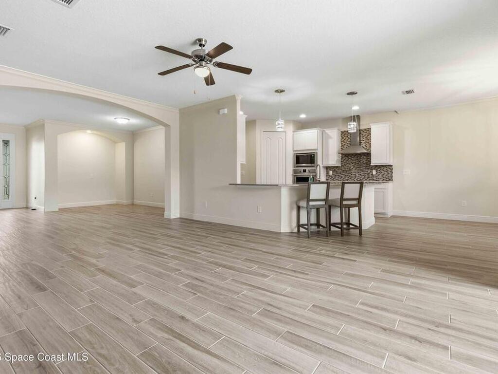 3333 Rushing Waters Drive, West Melbourne, FL 32904