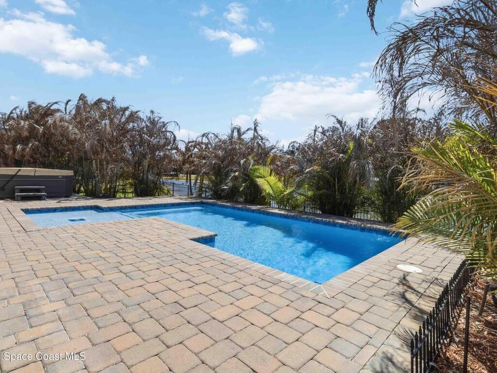 3333 Rushing Waters Drive, West Melbourne, FL 32904