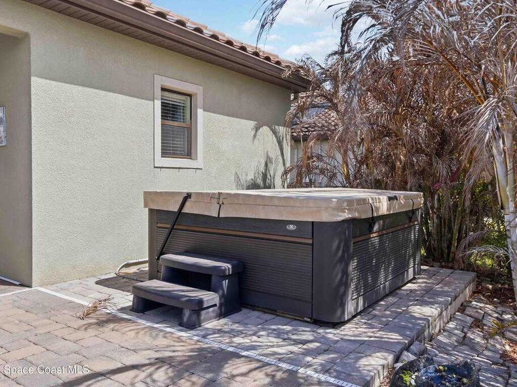 3333 Rushing Waters Drive, West Melbourne, FL 32904