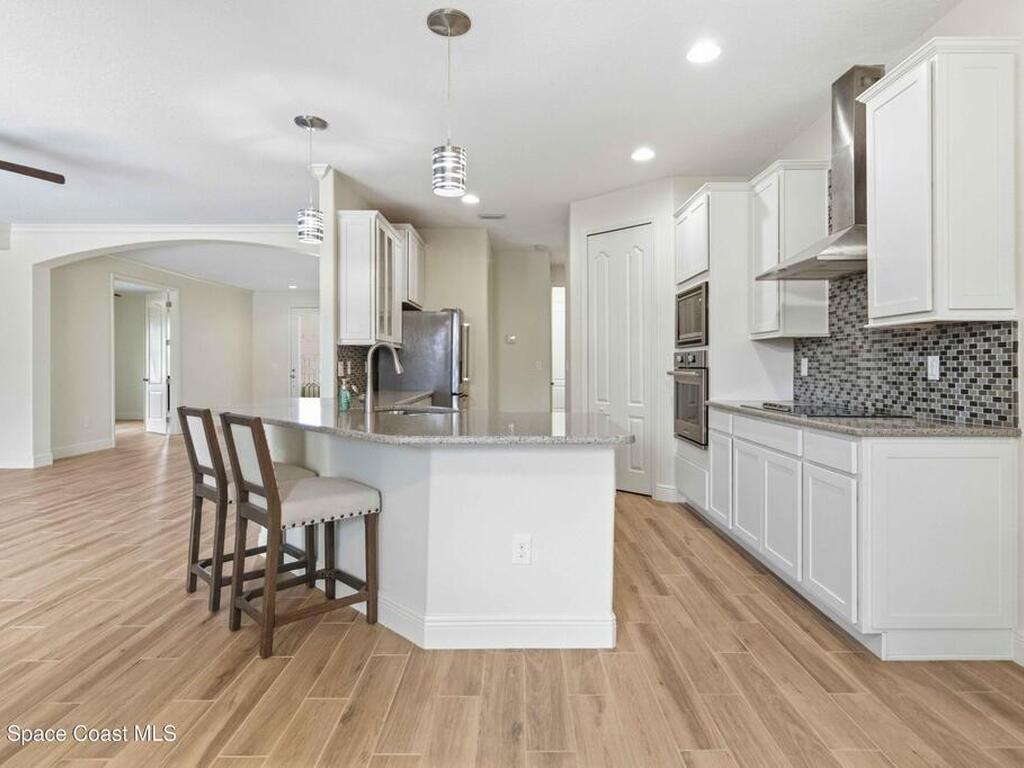 3333 Rushing Waters Drive, West Melbourne, FL 32904