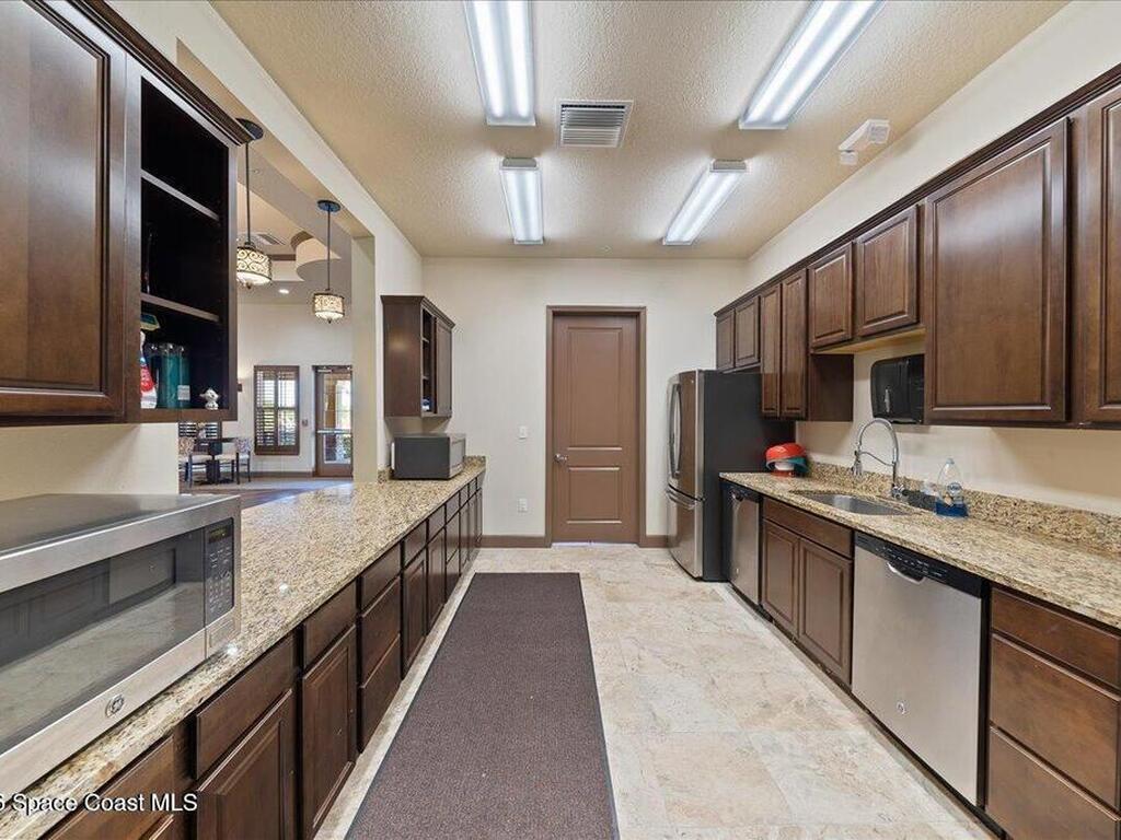 3333 Rushing Waters Drive, West Melbourne, FL 32904