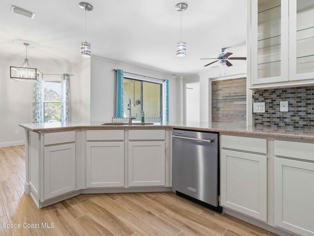 3333 Rushing Waters Drive, West Melbourne, FL 32904