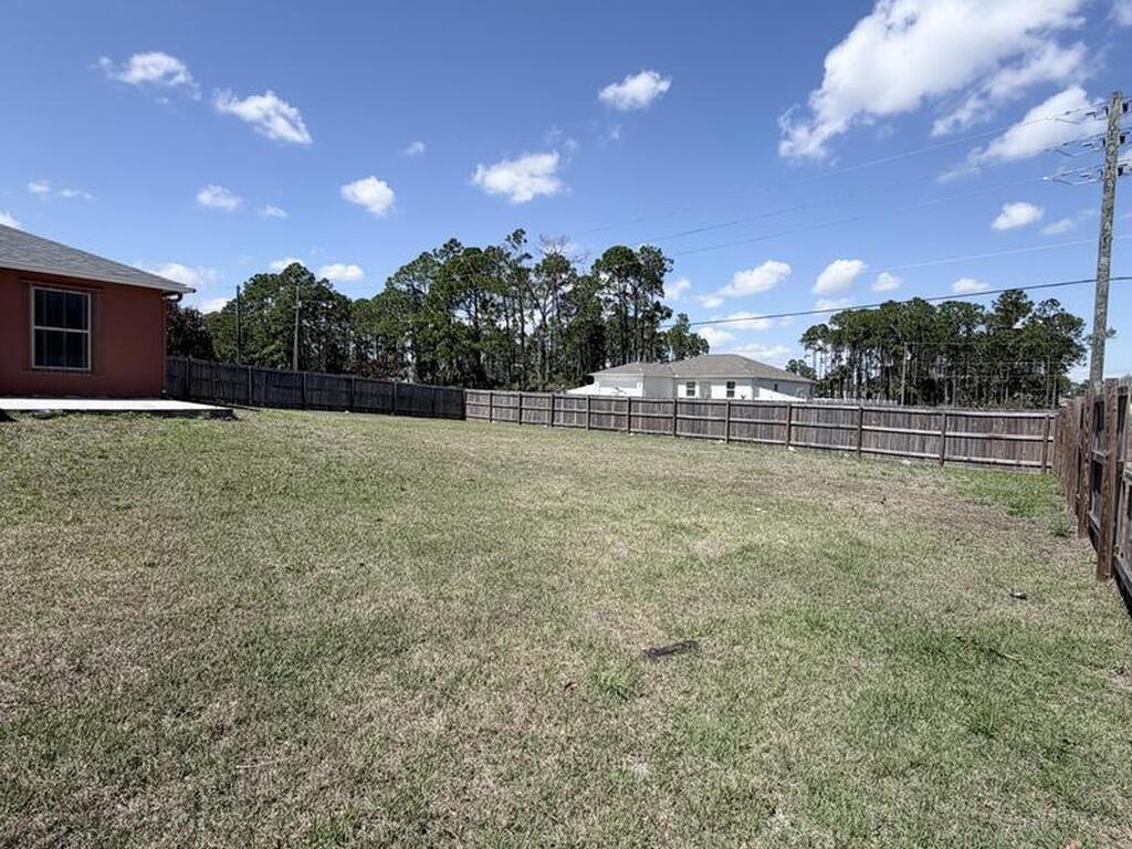 2601 Lakehurst Avenue, Palm Bay, FL 32908