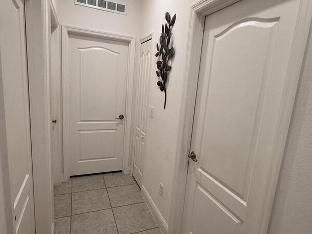 1230 Island Avenue, Palm Bay, FL 32907