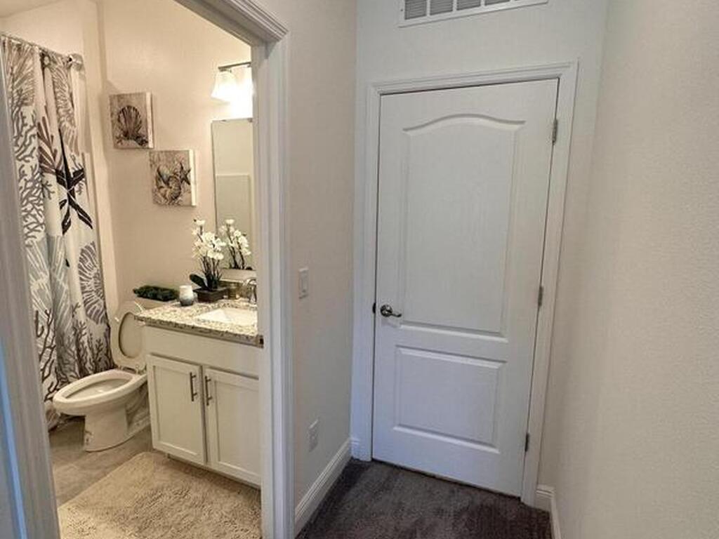 1230 Island Avenue, Palm Bay, FL 32907