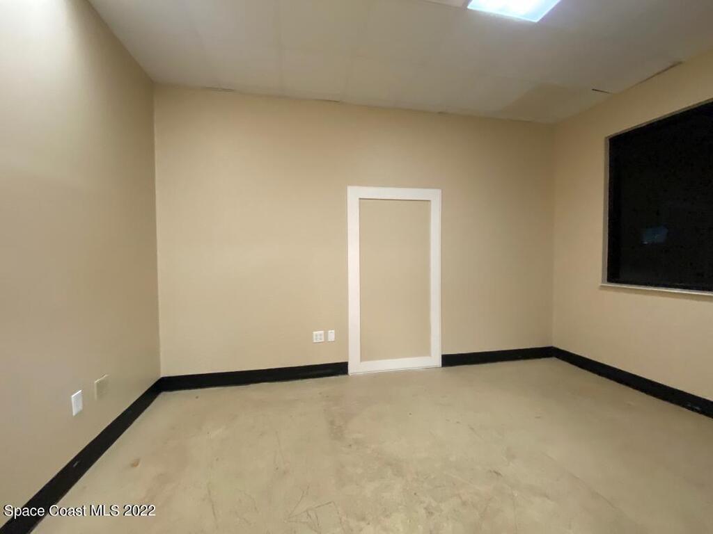 230 E Merritt Island Causeway, Merritt Island, FL 32952