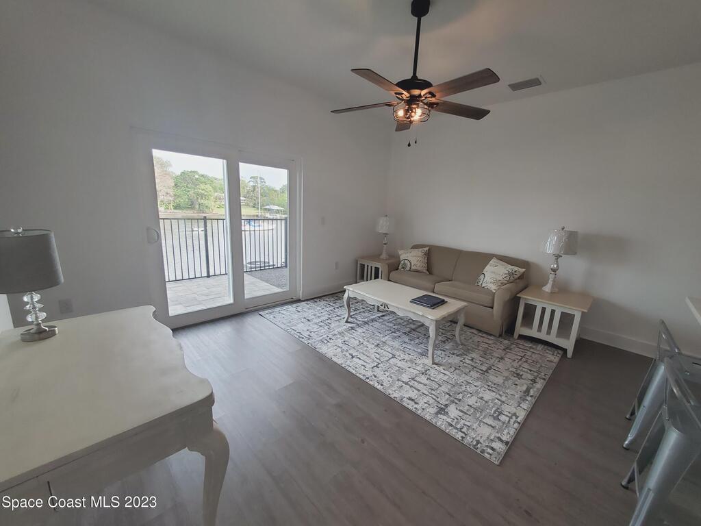 933 Paddleboard Court, Melbourne, FL 32935