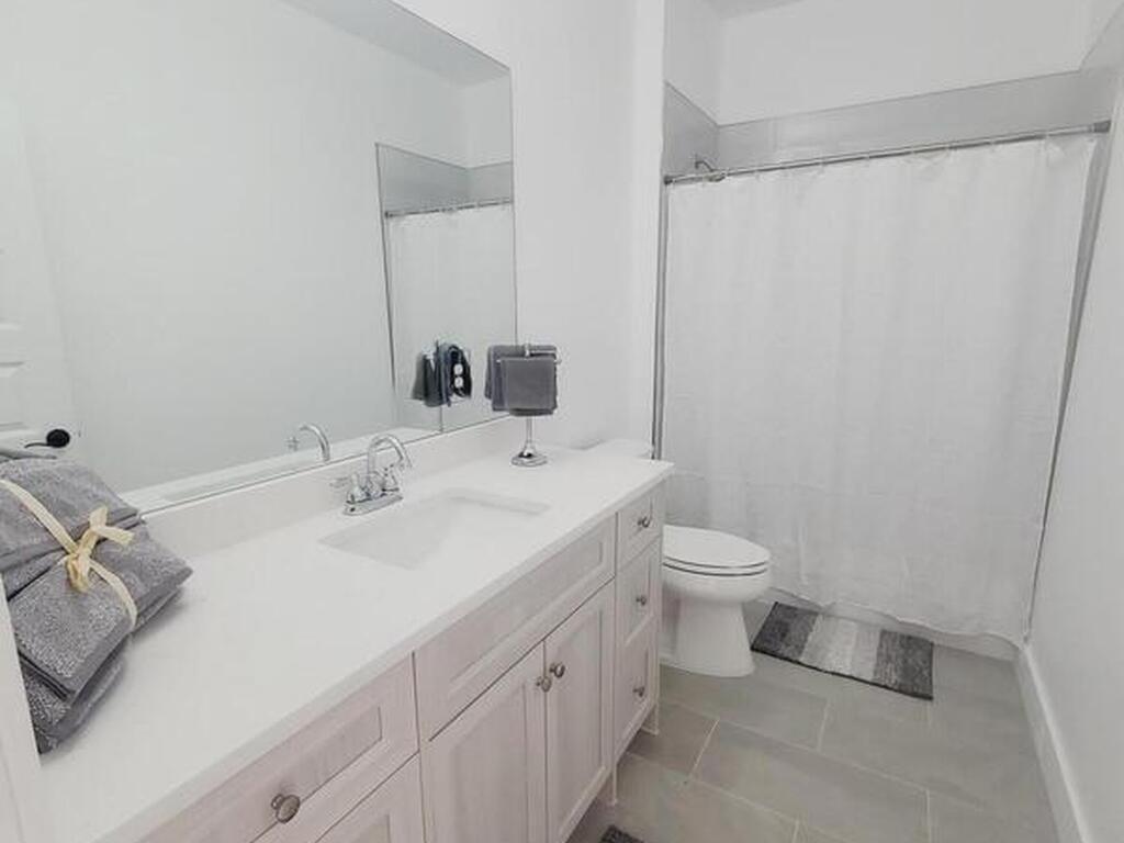 933 Paddleboard Court, Melbourne, FL 32935