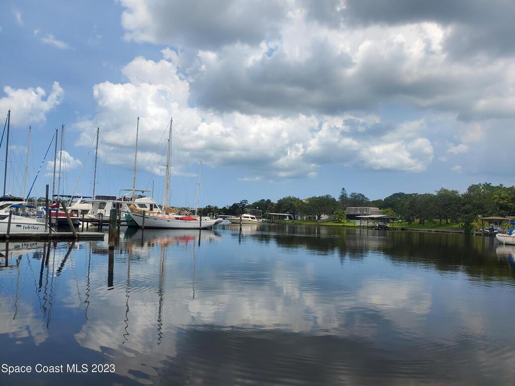 933 Paddleboard Court, Melbourne, FL 32935