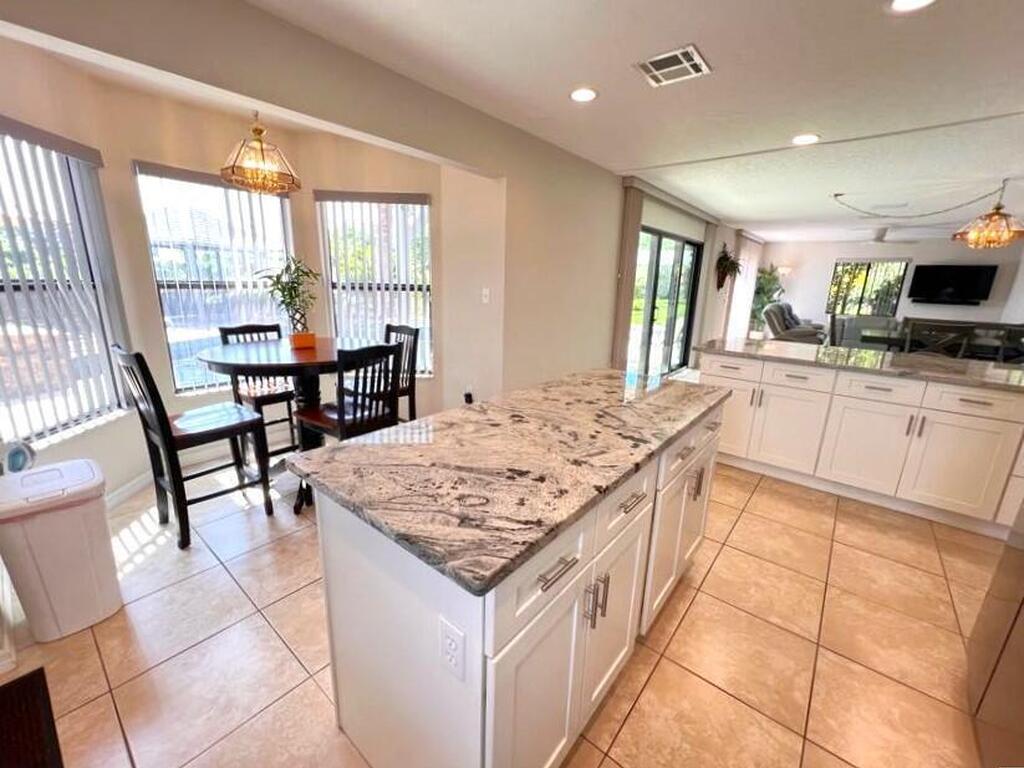 9 Point View Place, Cocoa, FL 32926