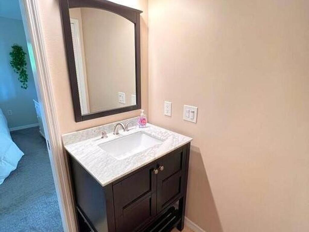 9 Point View Place, Cocoa, FL 32926